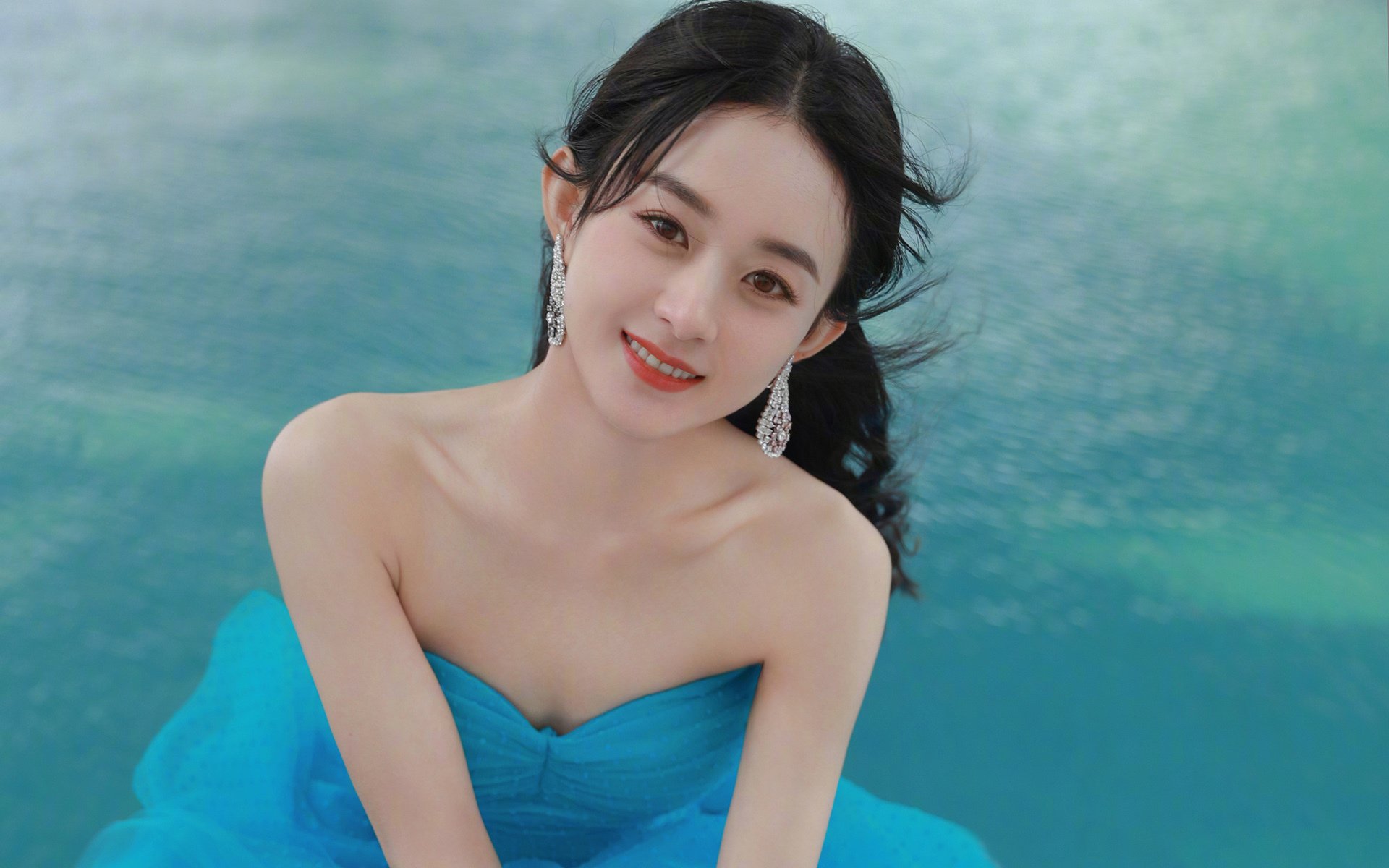 九游网页版官网入口-火箭发布球员技能挑战视频引发模仿潮，火箭经典比赛